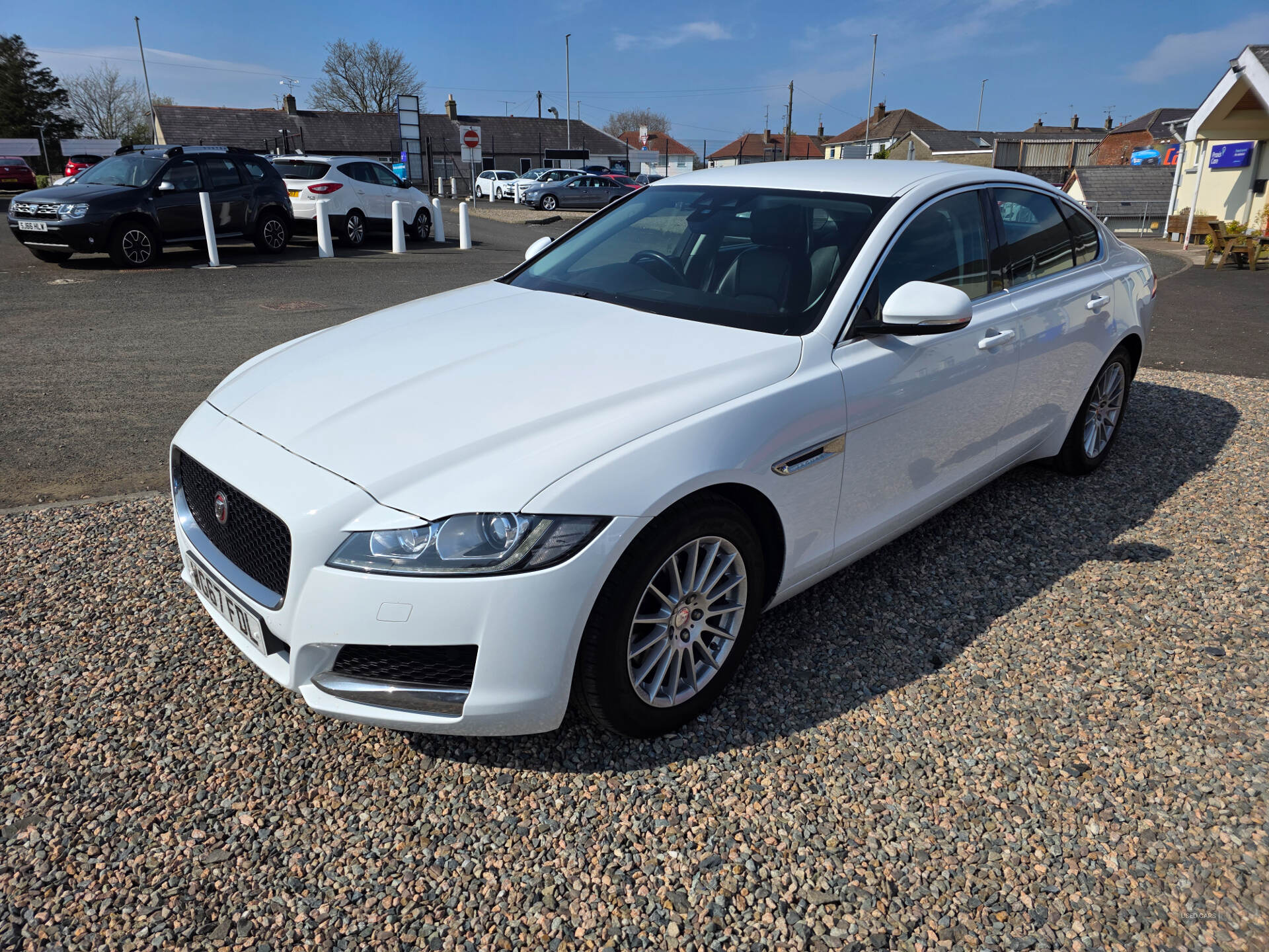 Oct 2017 Jaguar XF 2.0d [180] Prestige 4dr Auto