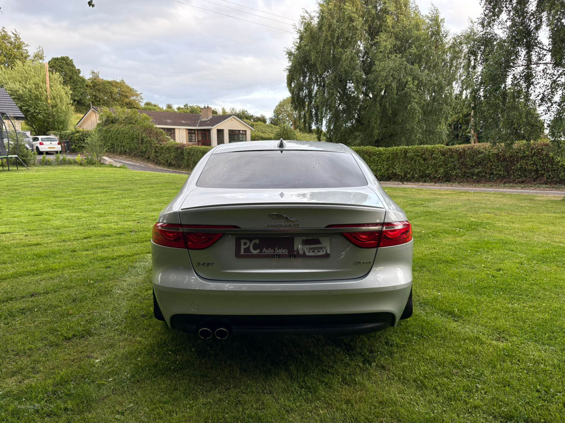 Sep 2017 Jaguar XF 2.0d [180] R-Sport 4dr Auto