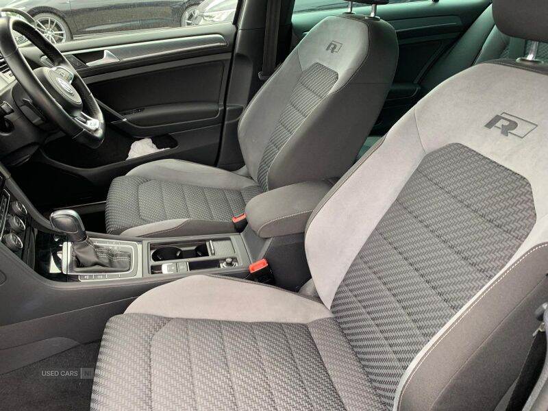 Jan 2020 Volkswagen Golf 2.0 TDI R-Line Edition 5dr DSG