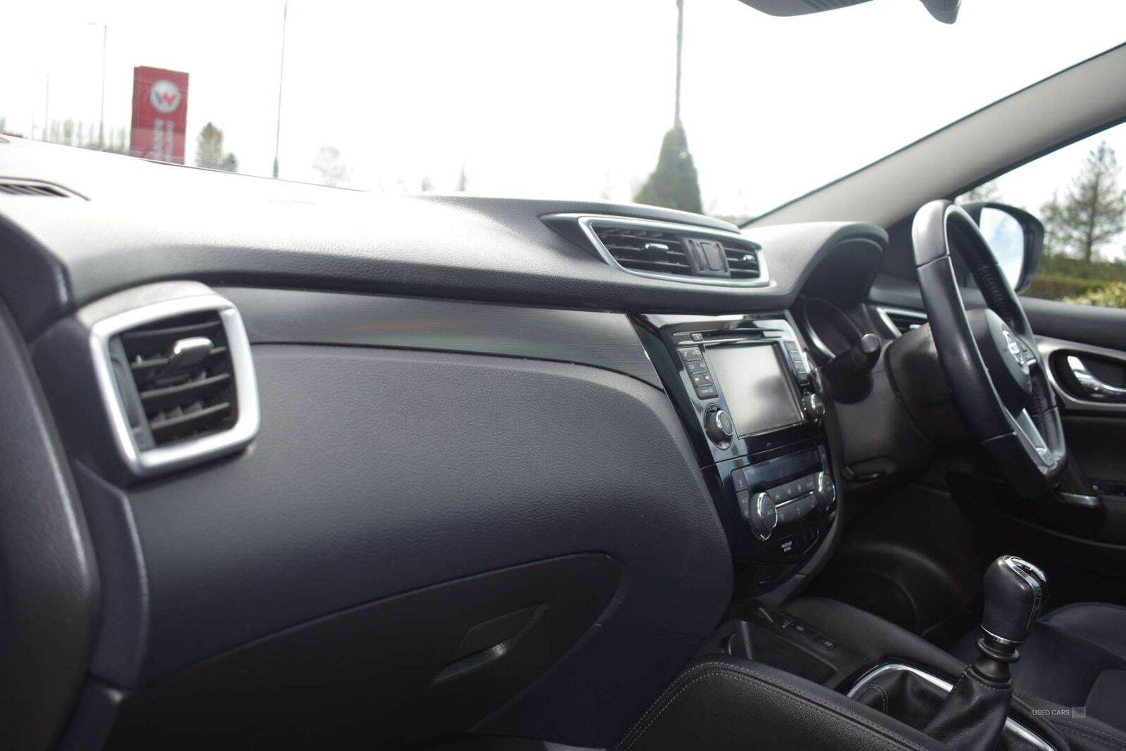 Mar 2018 Nissan Qashqai 1.2 DiG-T Tekna 5dr