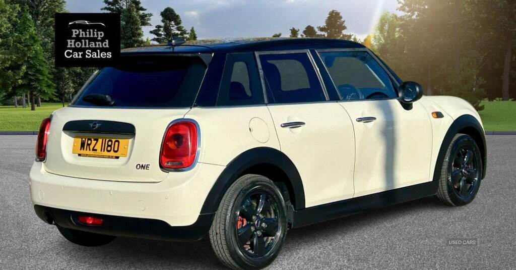 Feb 2016 MINI Hatch 1.2 One 5dr