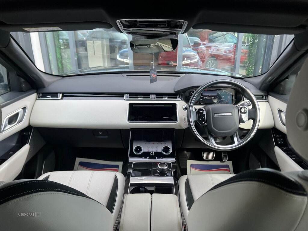Jan 2020 Land Rover Range Rover Velar 2.0 D180 R-Dynamic SE 5dr Auto