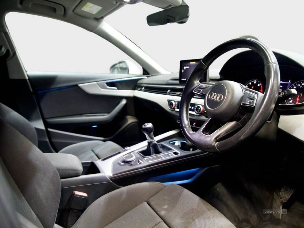 Oct 2016 Audi A4 1.4T FSI Sport 4dr