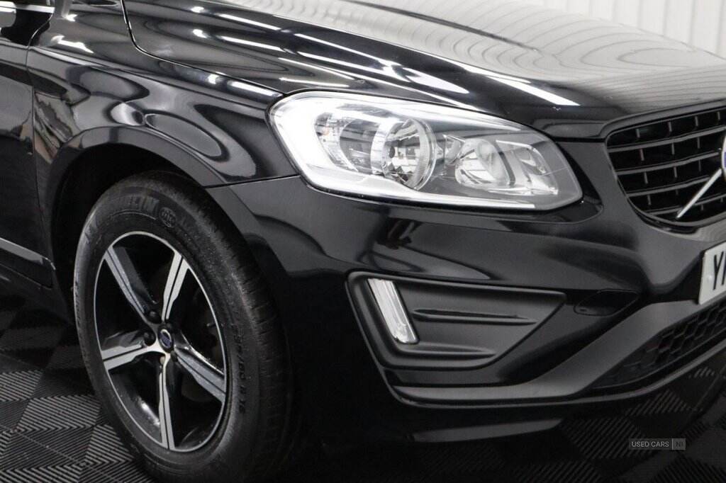 Jan 2017 Volvo XC60 D4 [190] R DESIGN Nav 5dr