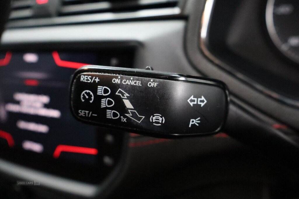 May 2019 Seat Arona 1.6 TDI 115 FR [EZ] 5dr