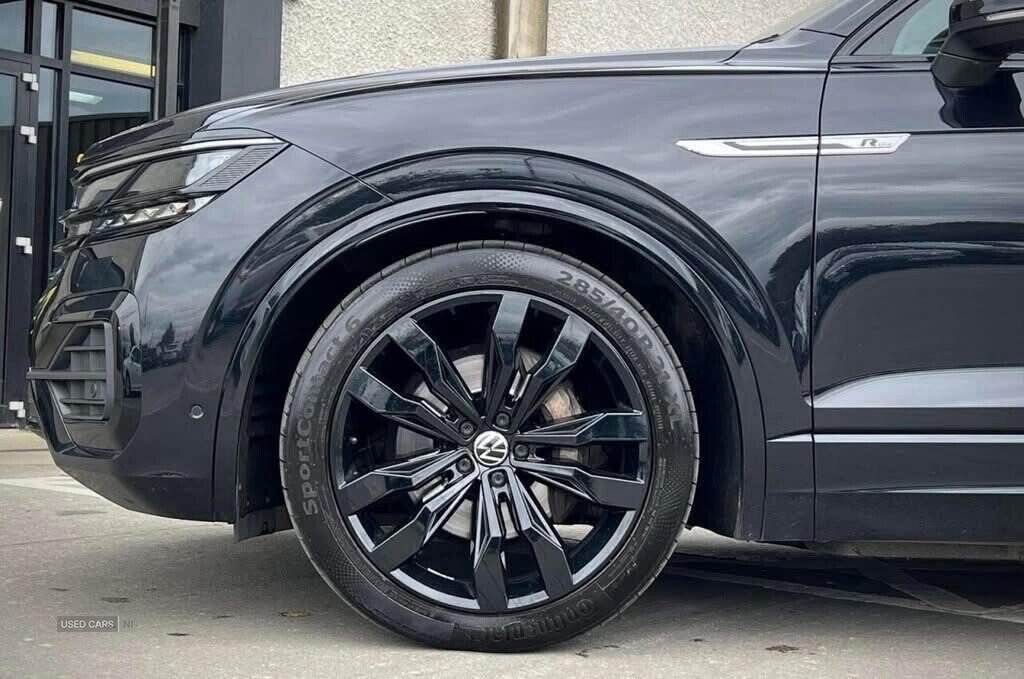 Jun 2021 Volkswagen Touareg 3.0 V6 TDI 4Motion Black Edition 5dr Tip Auto