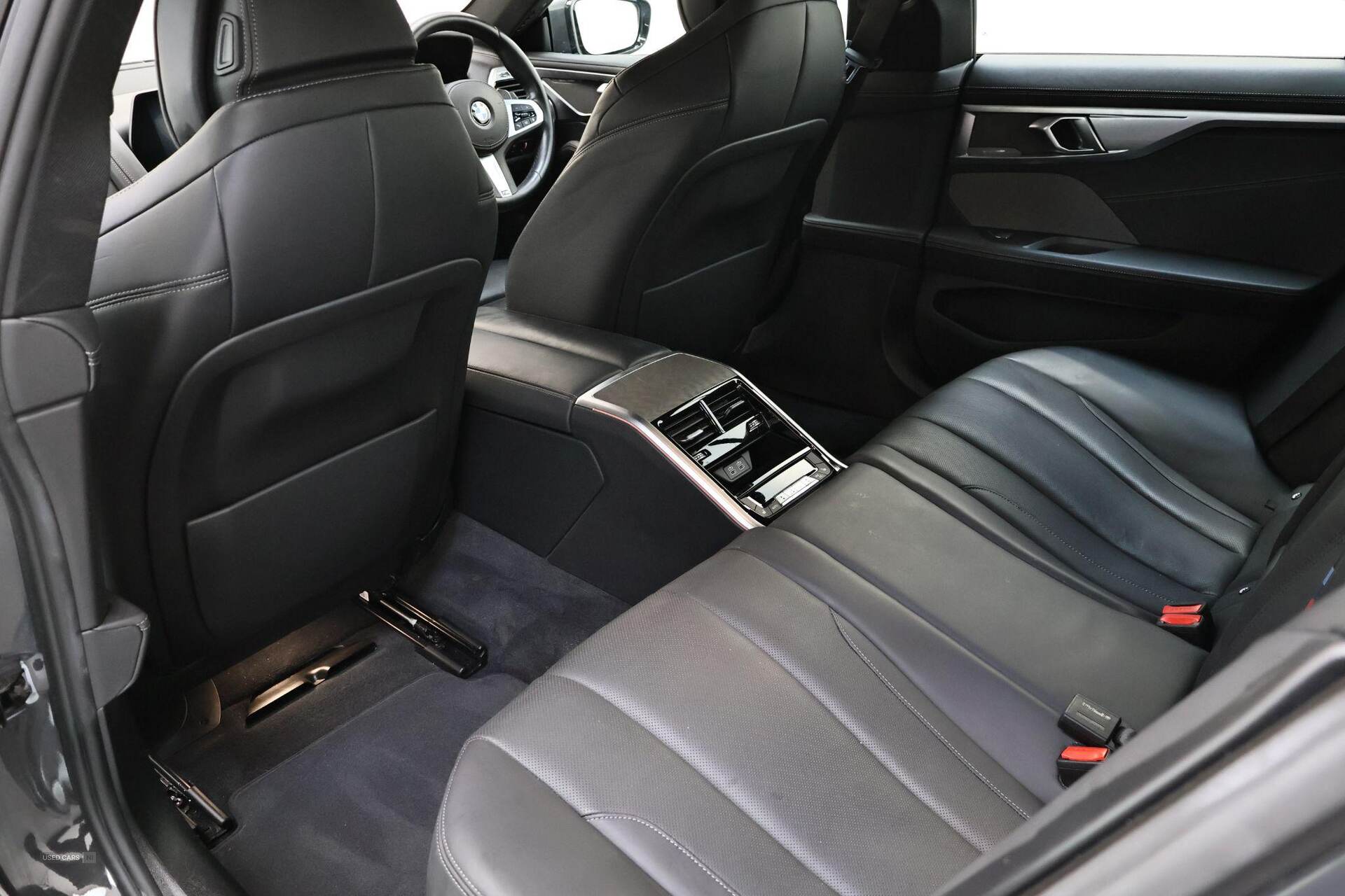 Mar 2022 BMW 8 Series 840d xDrive MHT M Sport 4dr Auto