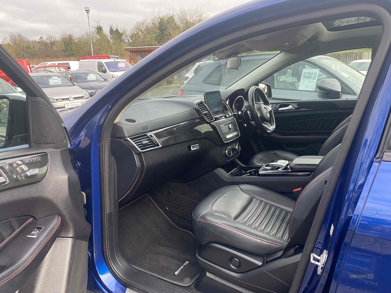 Jan 2018 Mercedes-Benz GLE GLE 350d 4Matic AMG Line Premium 5dr 9G-Tronic