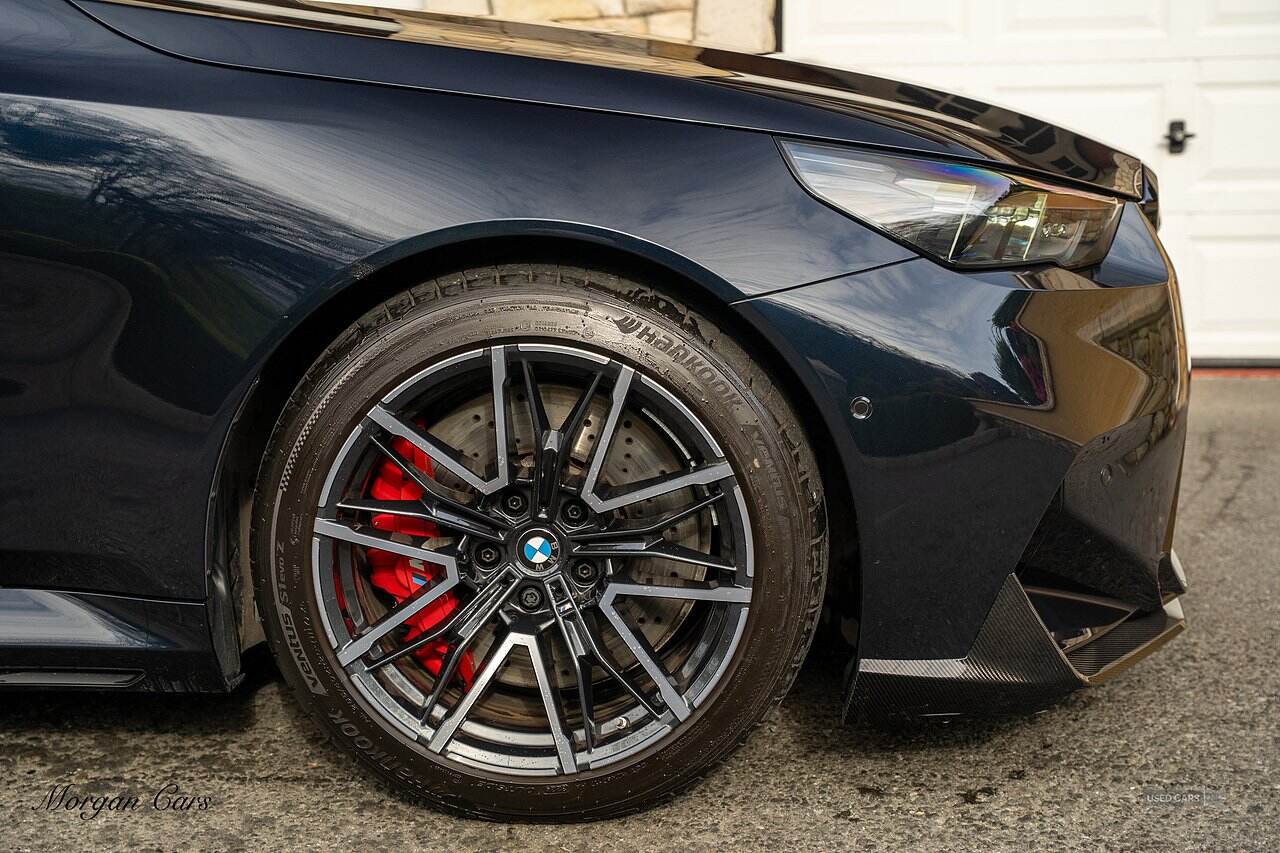 2024 BMW M5 4.4 22.1kWh Saloon 4dr Petrol Plug-in Hybrid Steptronic xDrive Euro 6 (s/s) (727 ps)