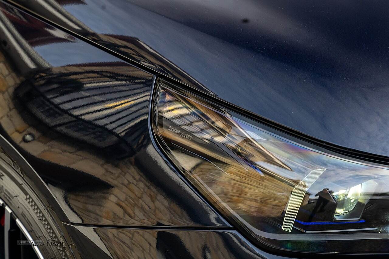  2024 BMW M5 4.4 22.1kWh Saloon 4dr Petrol Plug-in Hybrid Steptronic xDrive Euro 6 (s/s) (727 ps)