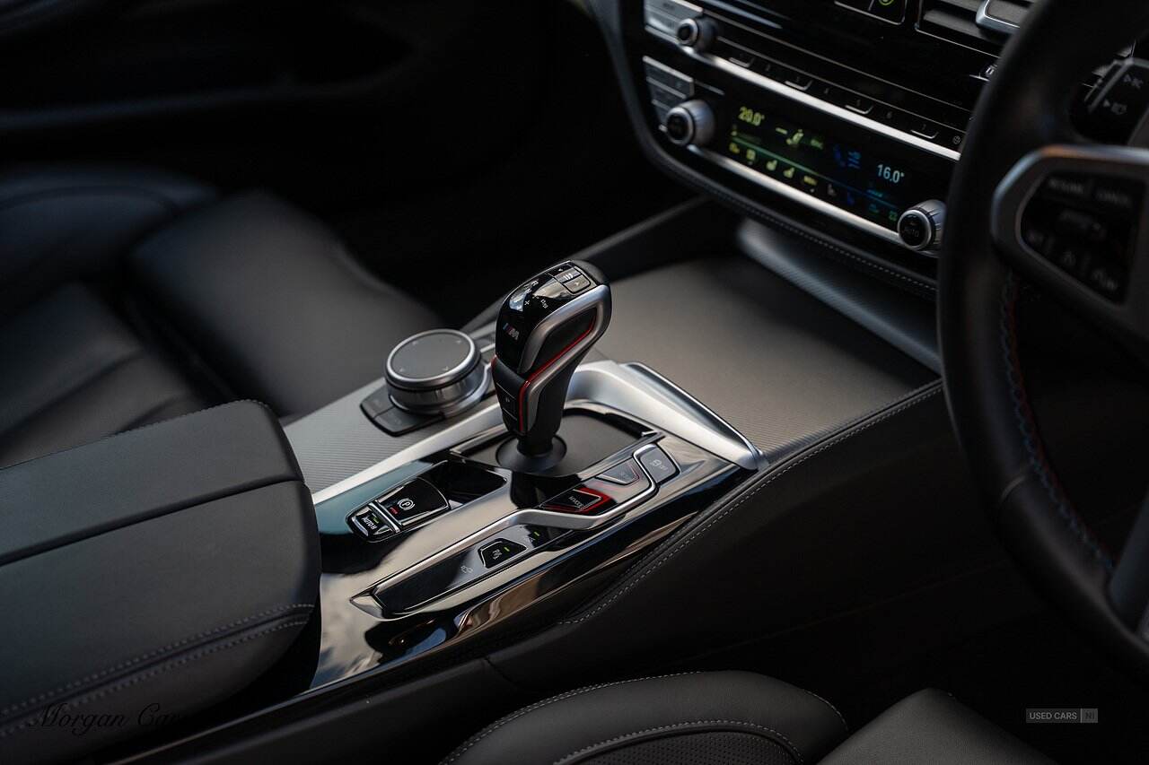  2021 BMW M5 4.4i V8 Competition Saloon 4dr Petrol Steptronic xDrive Euro 6 (s/s) (625 ps)