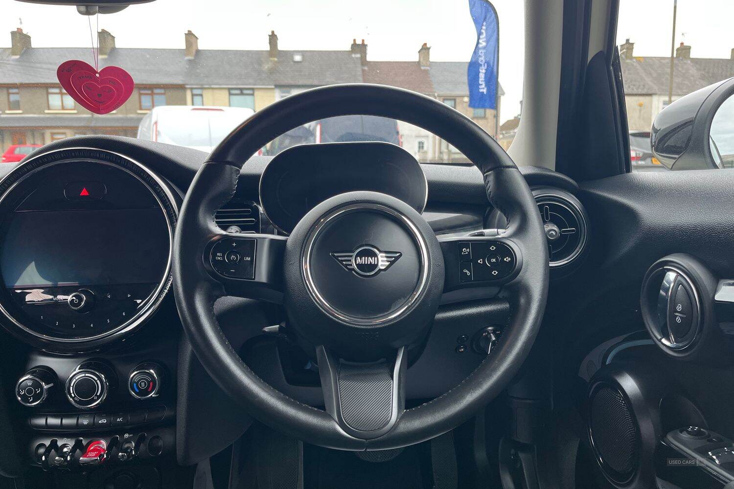 Feb 2022 MINI HATCHBACK 1.5 Cooper Classic 5dr Auto