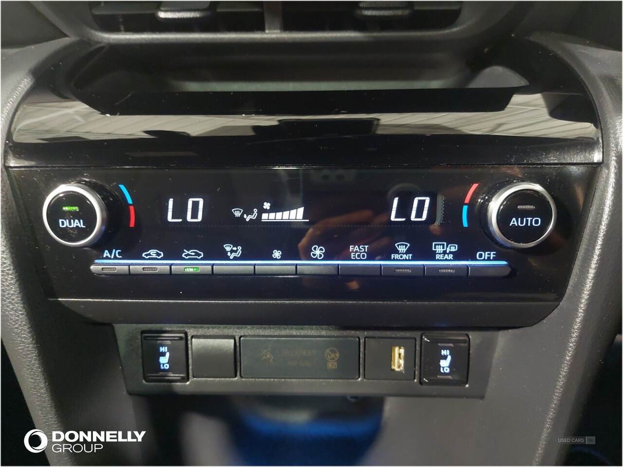 Mar 2022 Toyota Yaris Cross 1.5 Hybrid Dynamic 5dr CVT