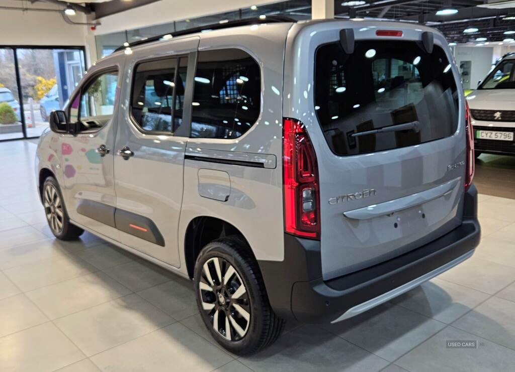 2025 Citroen Berlingo Multispace 1.5BHDI 130HP PLUS + MAX EAT8 AUTO