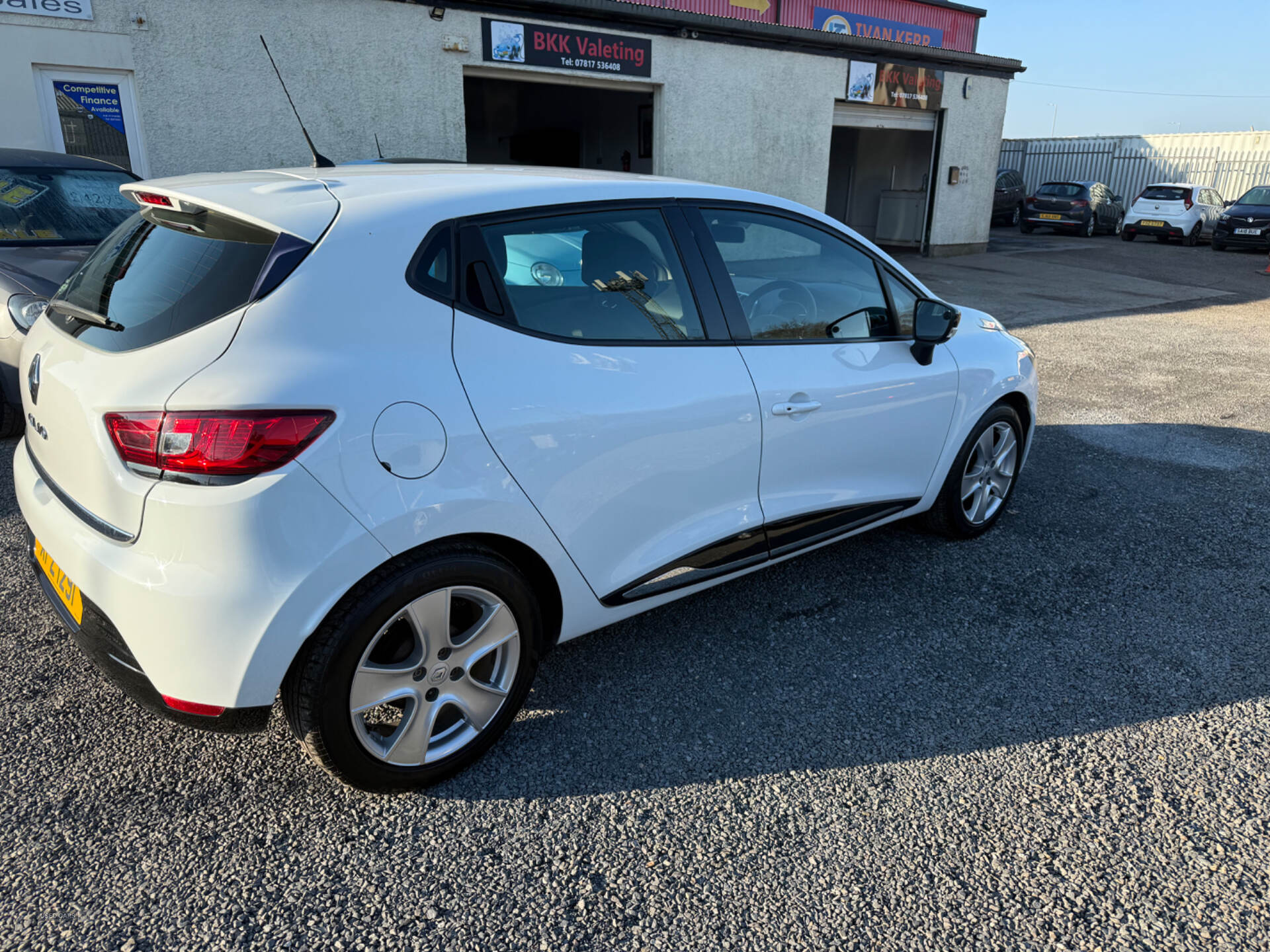 Apr 2015 Renault Clio 1.2 16V Dynamique MediaNav 5dr