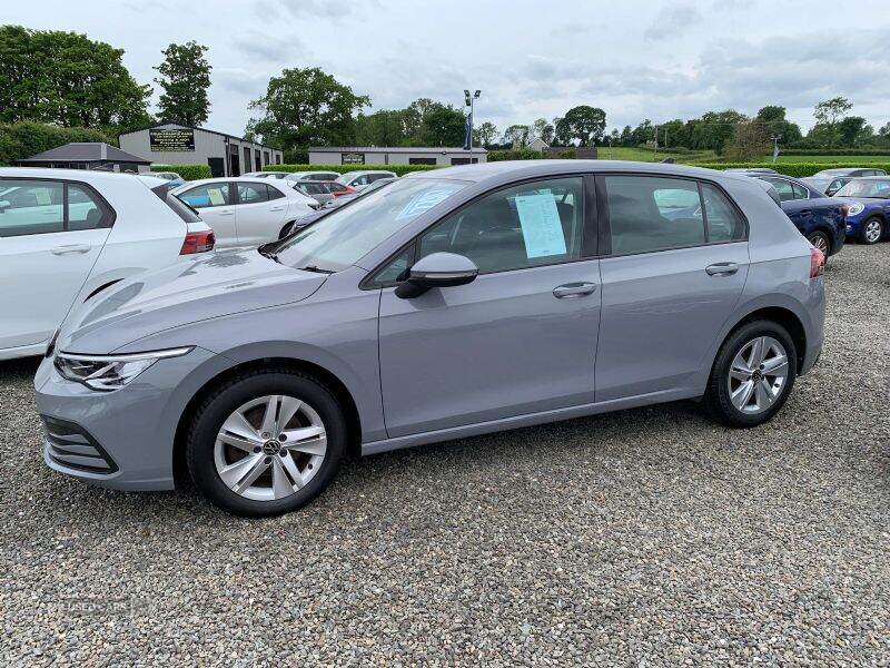 Aug 2022 Volkswagen Golf 2.0 TDI Life 5dr