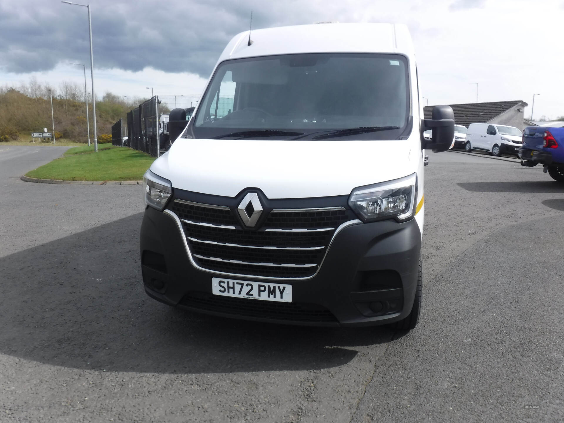 Renault Master LWB DIESEL FWD in Down