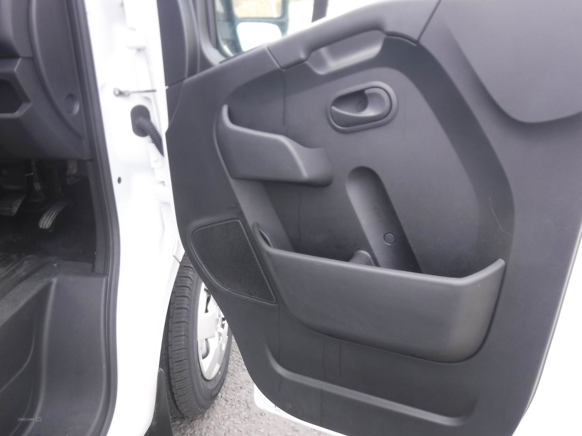 Renault Master LWB DIESEL FWD in Down