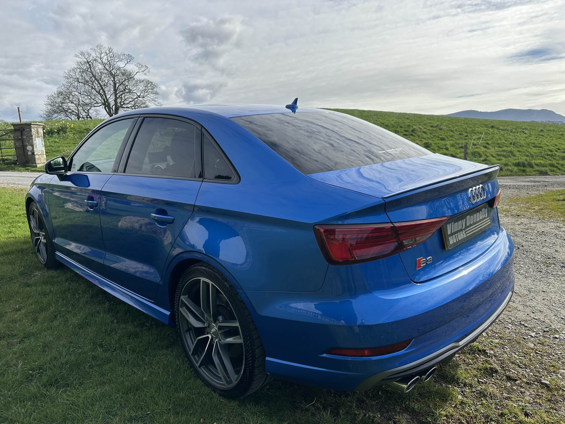Audi A3 SALOON in Down