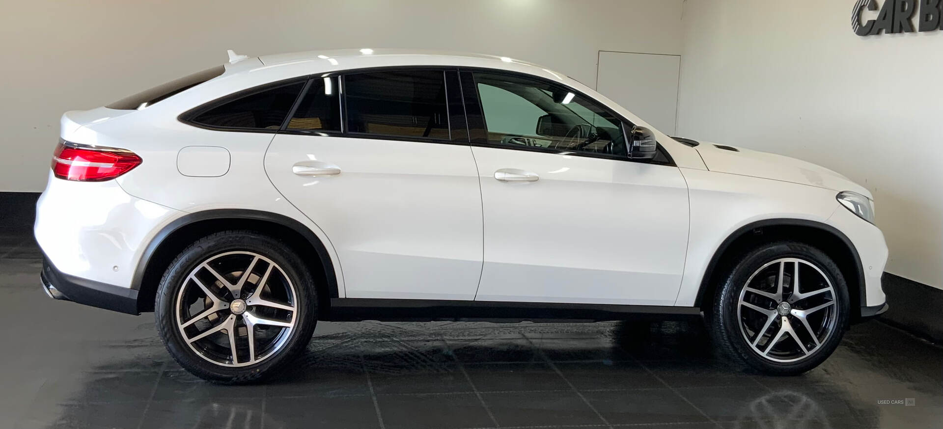 Dec 2016 Mercedes GLE-Class GLE 350d 4Matic AMG Line 5dr 9G-Tronic