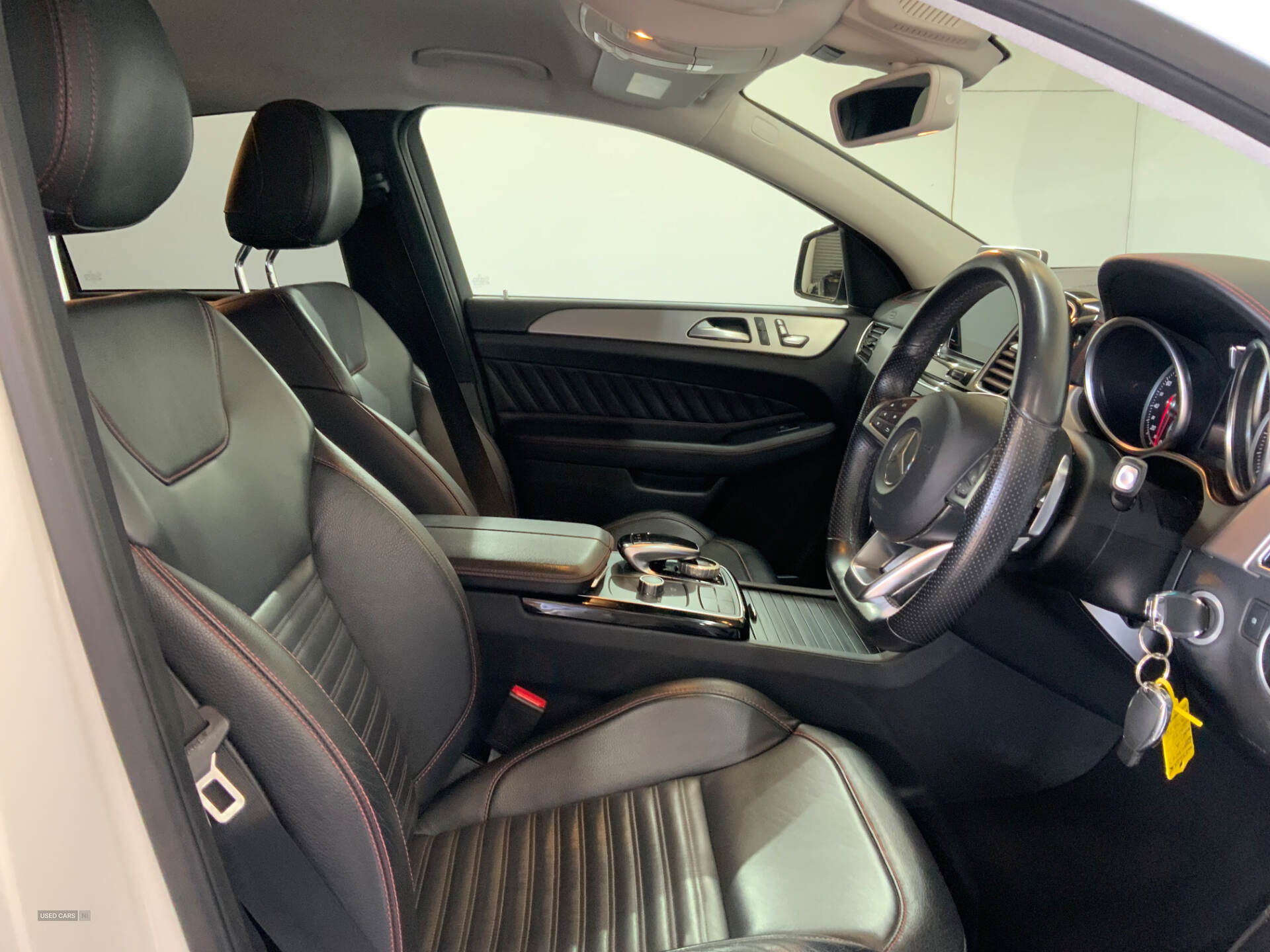 Dec 2016 Mercedes GLE-Class GLE 350d 4Matic AMG Line 5dr 9G-Tronic