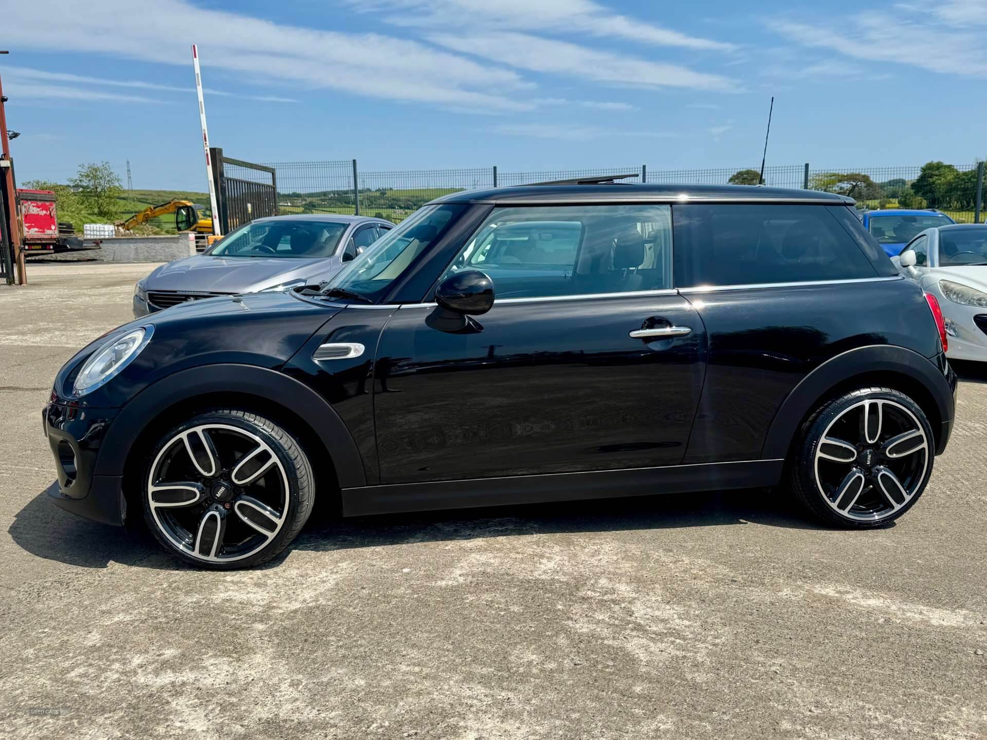 Feb 2018 MINI Hatch 1.5 Cooper D 3dr