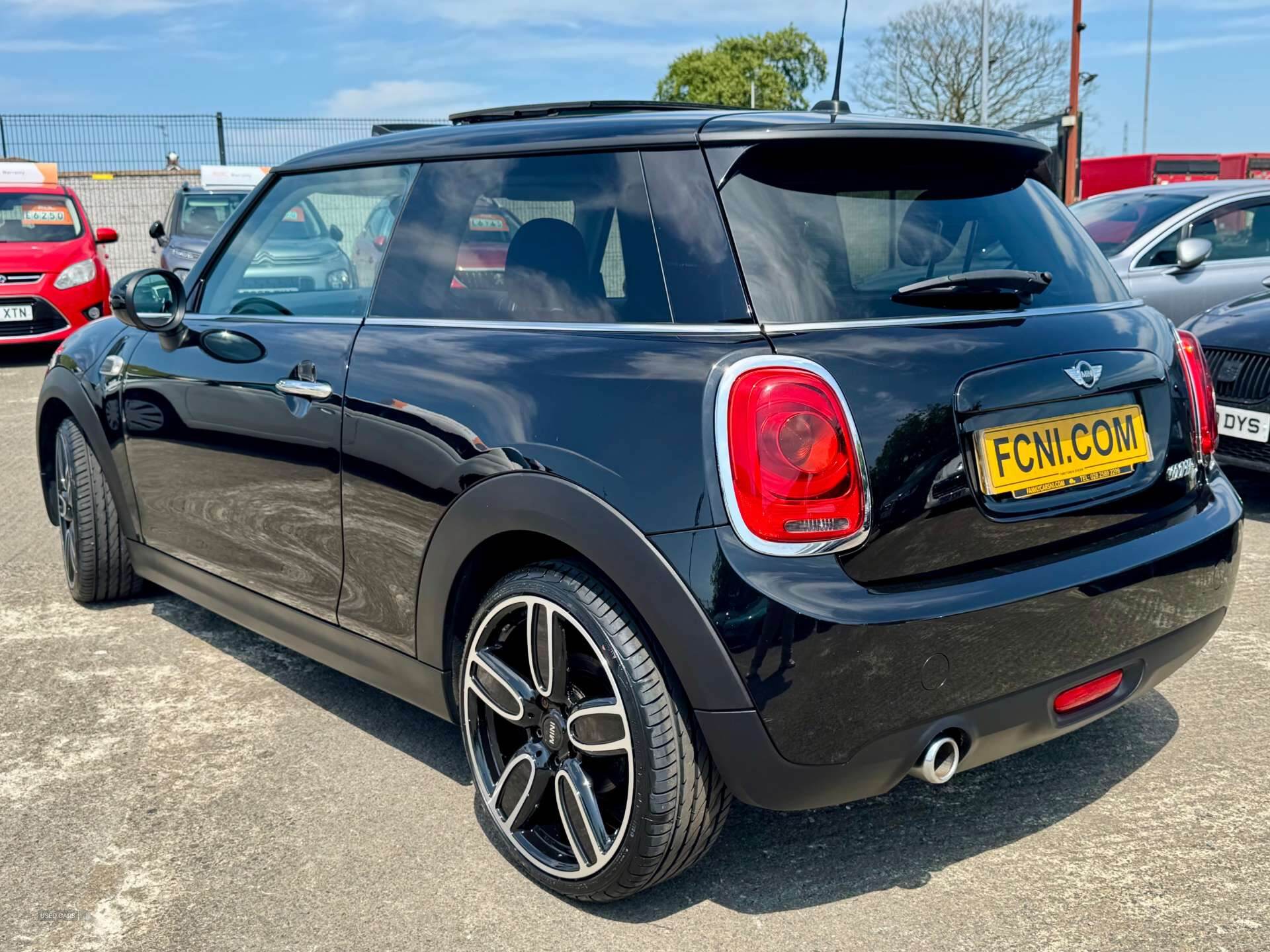 Feb 2018 MINI Hatch 1.5 Cooper D 3dr