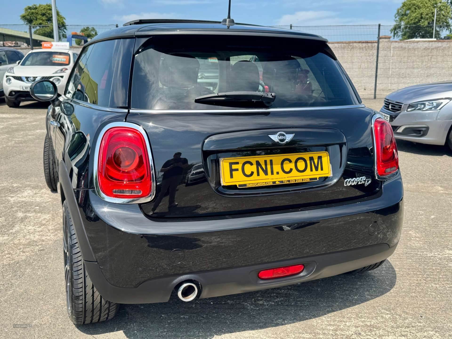 Feb 2018 MINI Hatch 1.5 Cooper D 3dr