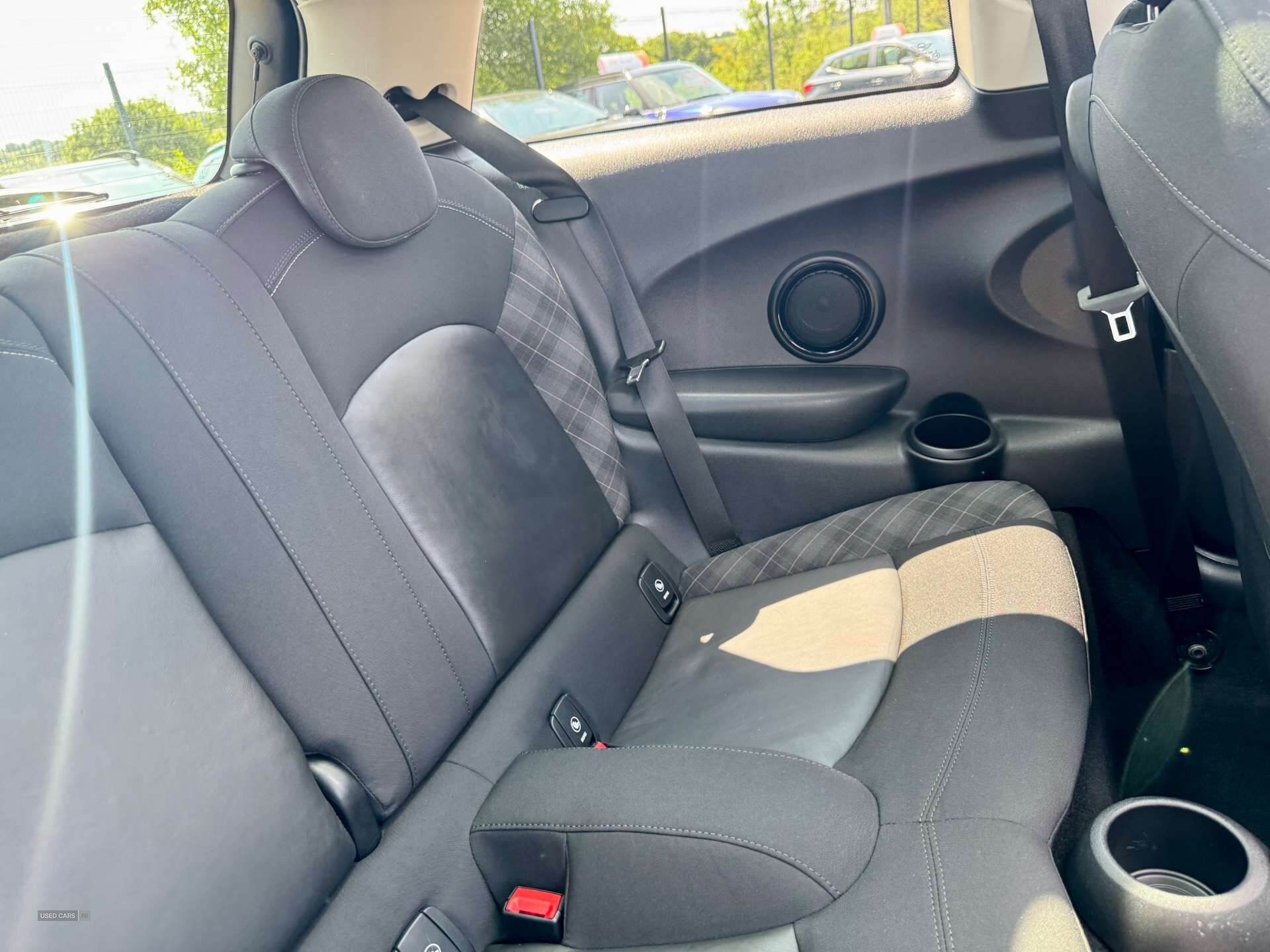 Feb 2018 MINI Hatch 1.5 Cooper D 3dr