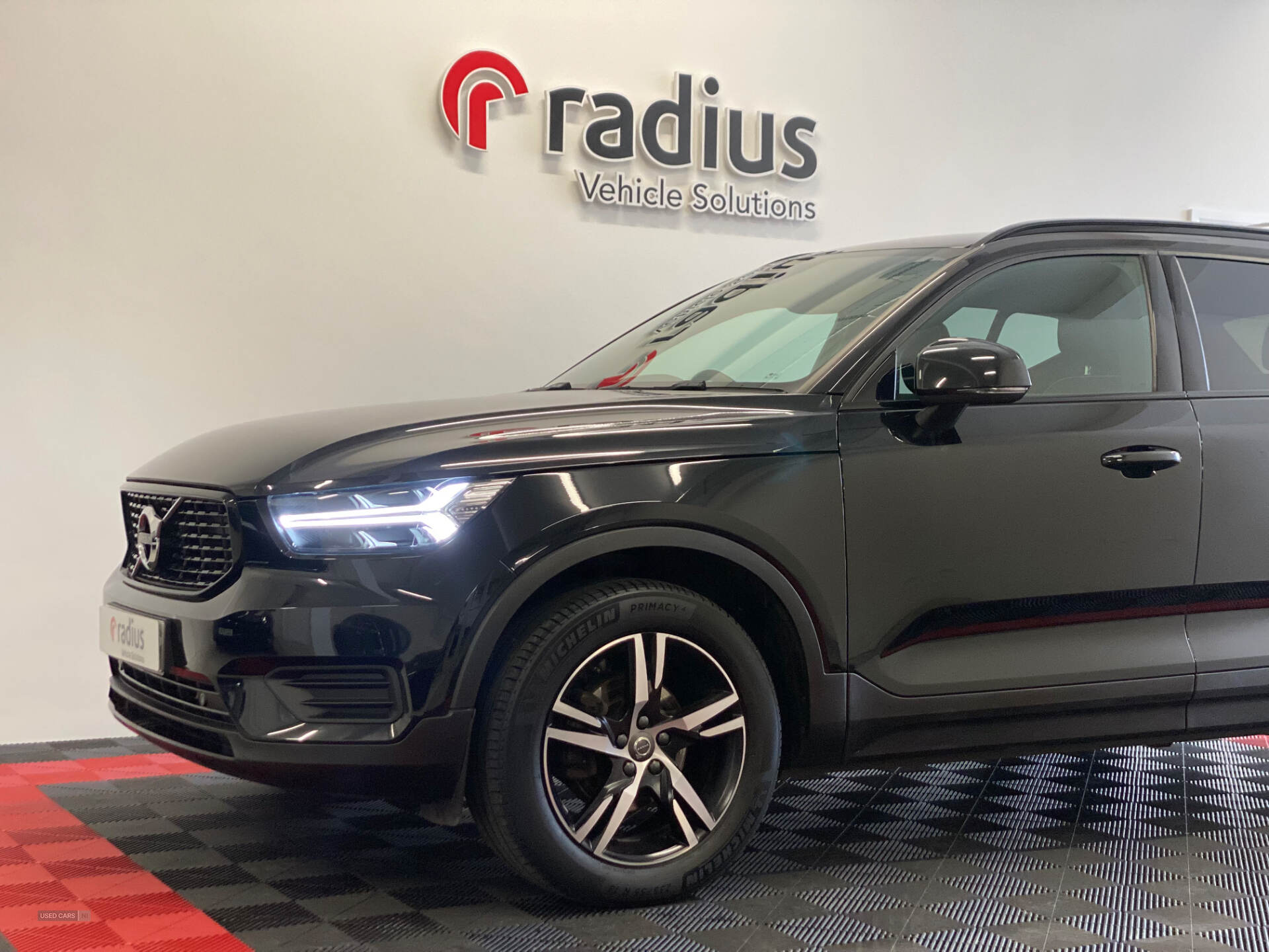 Apr 2022 Volvo XC40 1.5 T3 [163] R DESIGN 5dr Geartronic