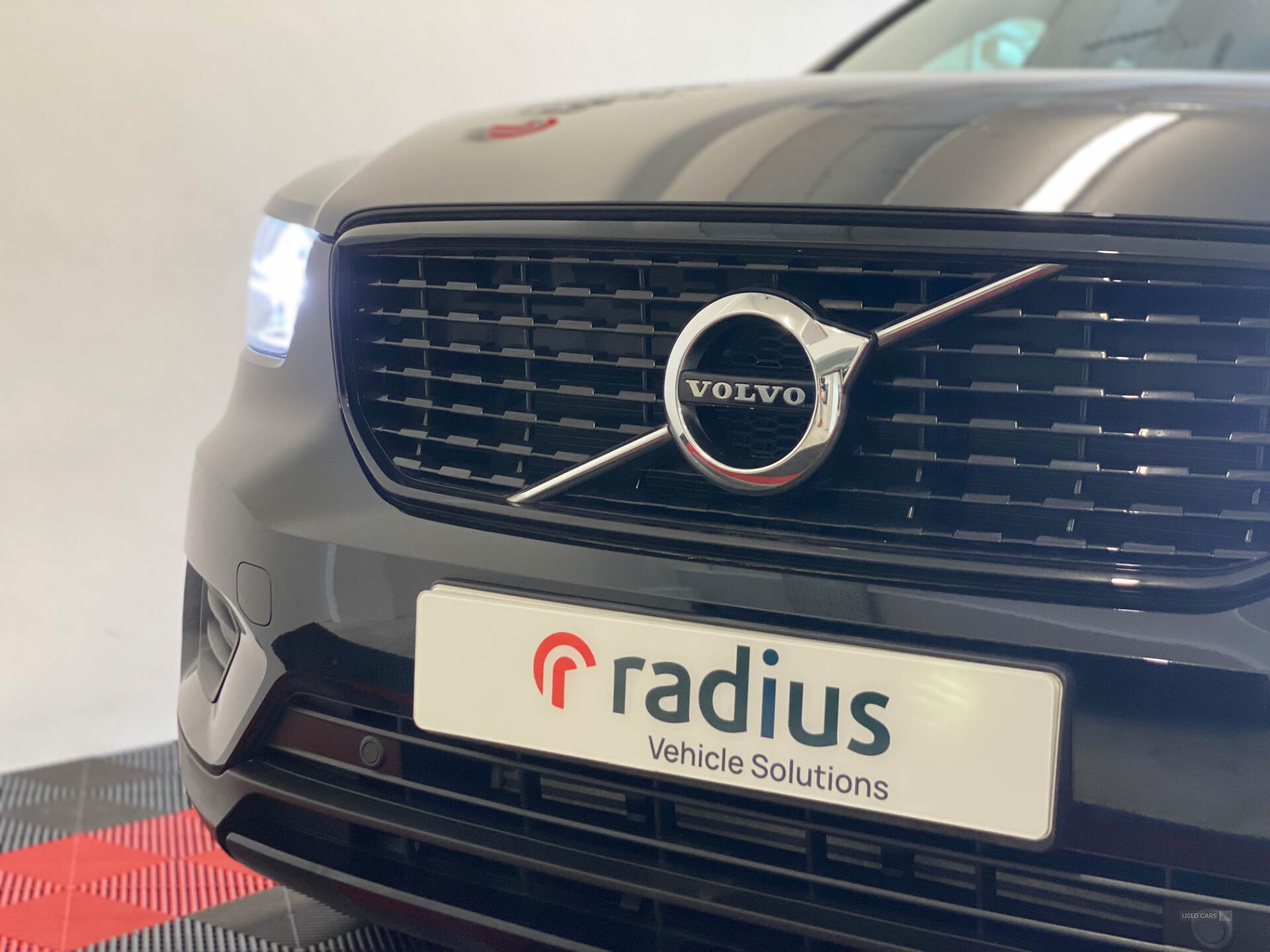 Apr 2022 Volvo XC40 1.5 T3 [163] R DESIGN 5dr Geartronic