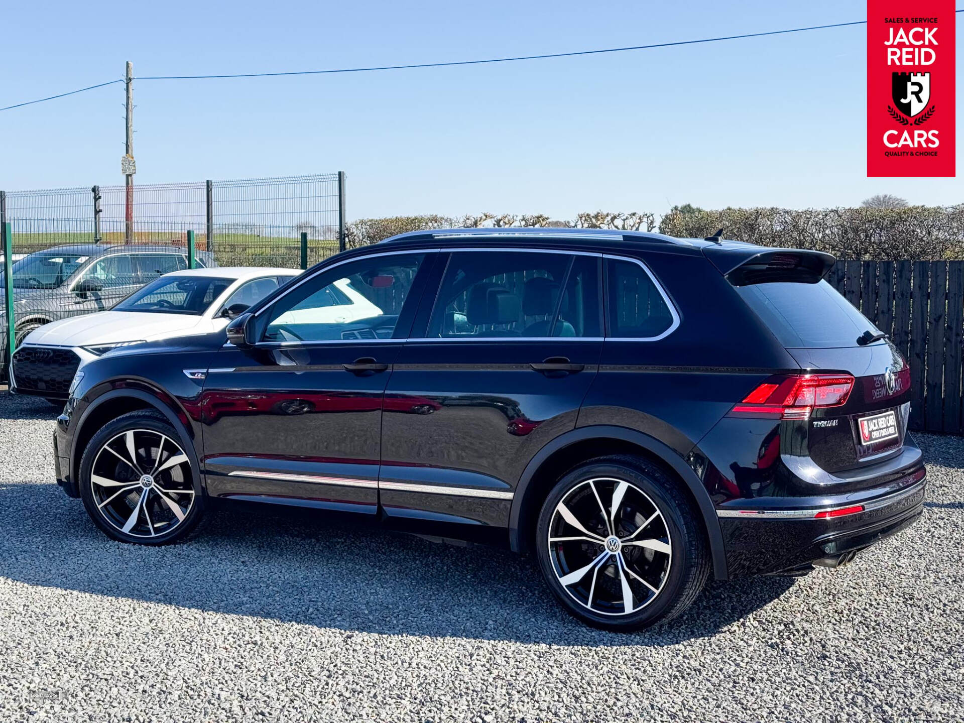 Jan 2018 Volkswagen Tiguan 2.0 TDi 190 4Motion R-Line 5dr DSG