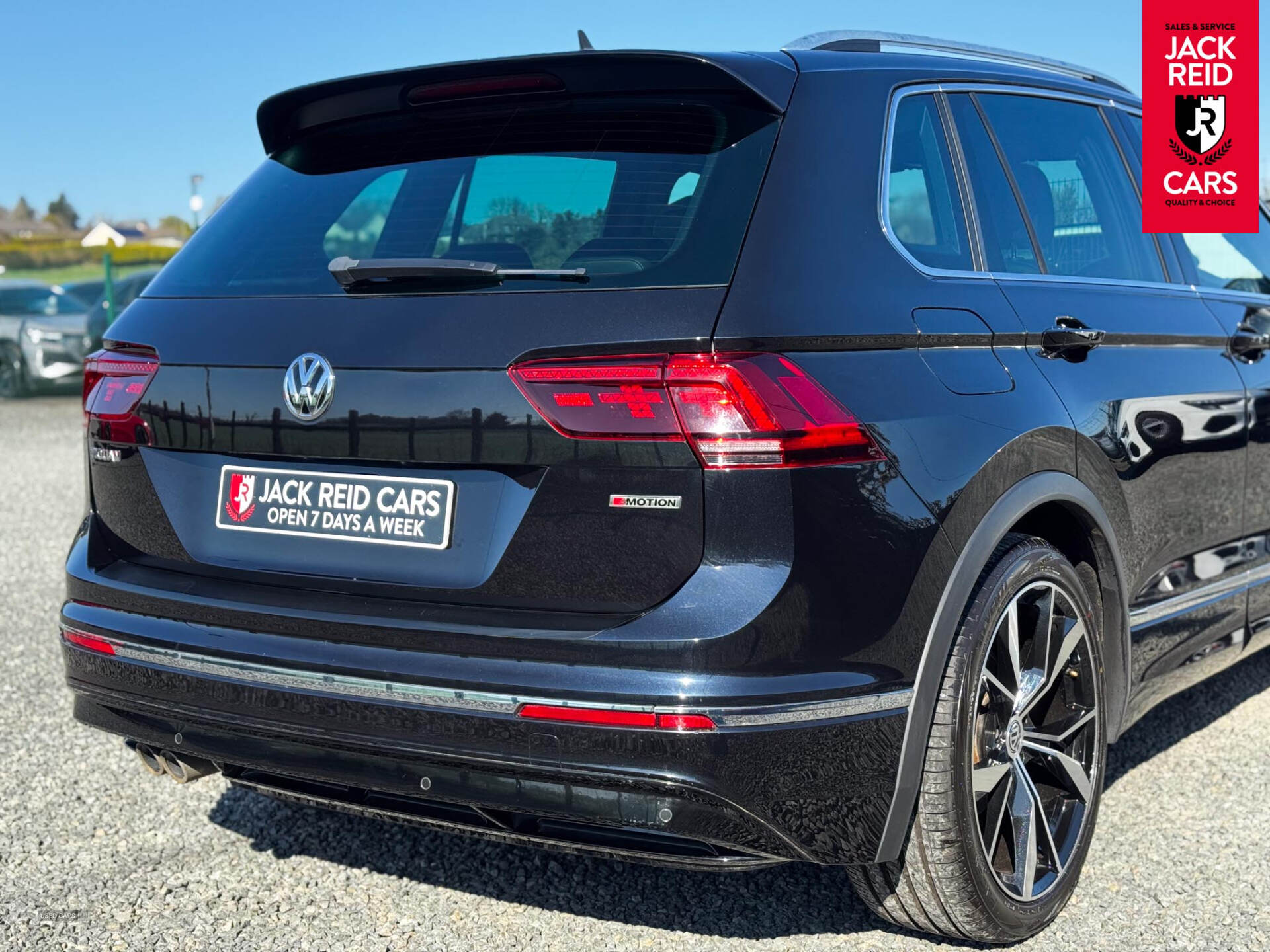 Jan 2018 Volkswagen Tiguan 2.0 TDi 190 4Motion R-Line 5dr DSG