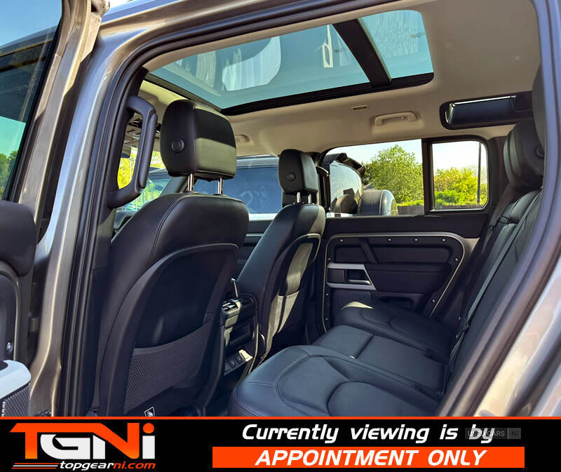 Mar 2024 Land Rover Defender 3.0 D250 XS Edition 110 5dr Auto