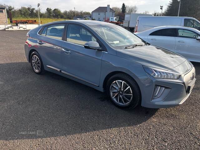 Jun 2022 Hyundai Ioniq 100kW Premium 38kWh 5dr Auto