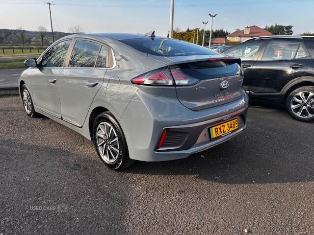 Jun 2022 Hyundai Ioniq 100kW Premium 38kWh 5dr Auto