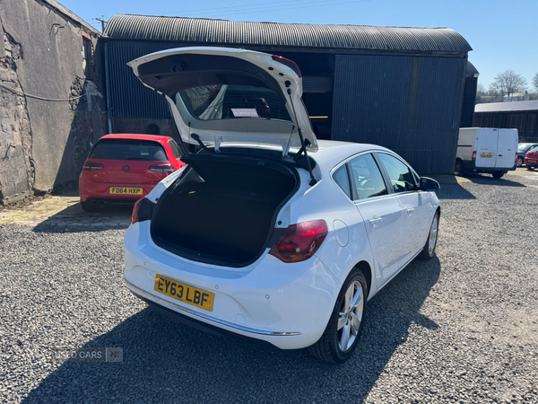 Vauxhall Astra HATCHBACK in Antrim