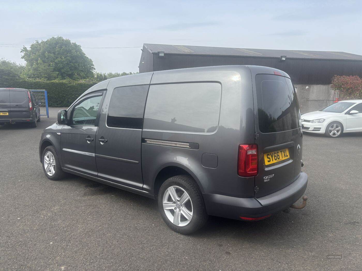 Nov 2016 Volkswagen Caddy Maxi 2.0 TDI BlueMotion Tech 102PS Startline Van