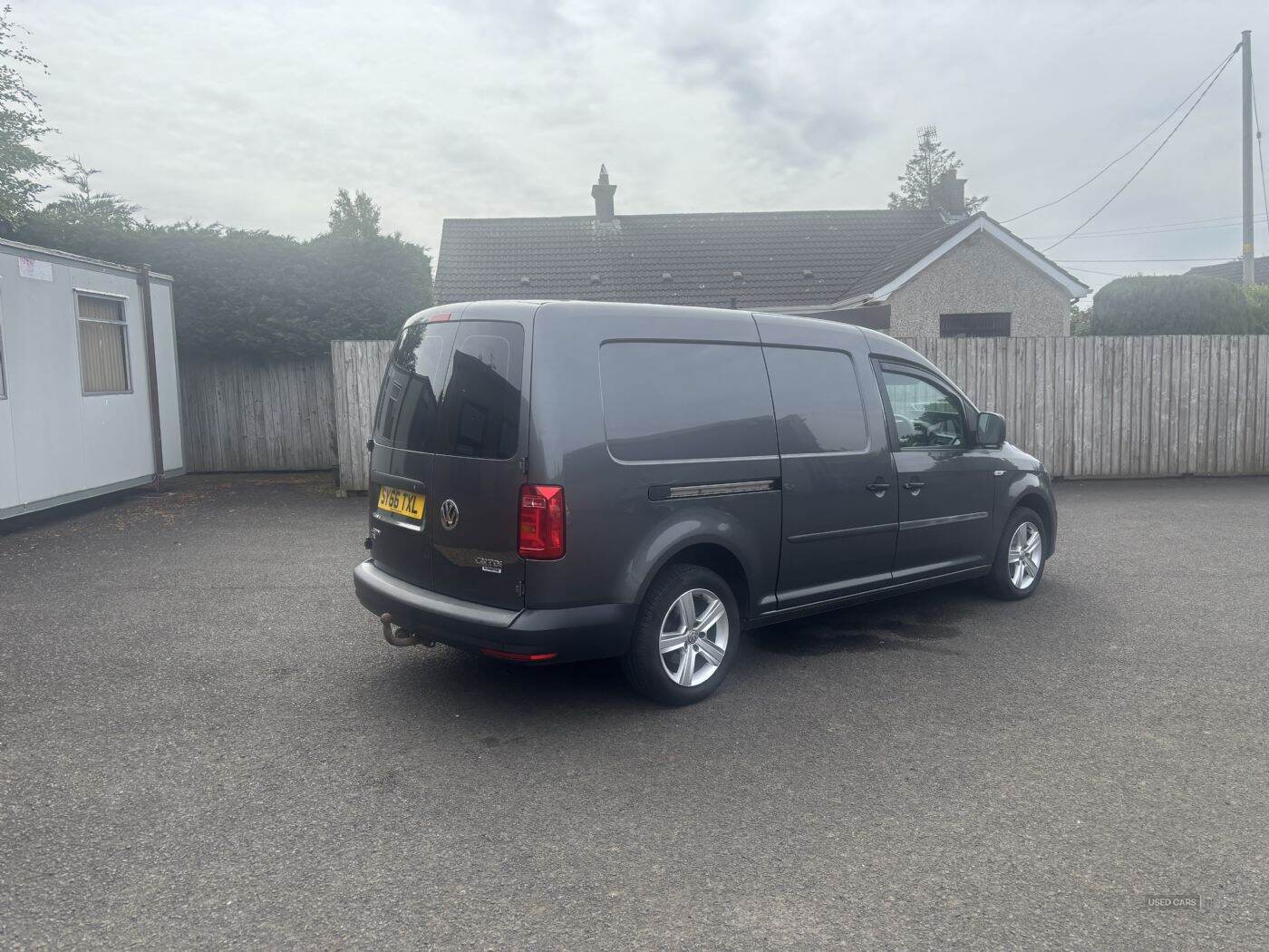 Nov 2016 Volkswagen Caddy Maxi 2.0 TDI BlueMotion Tech 102PS Startline Van