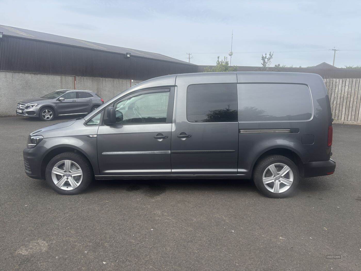 Nov 2016 Volkswagen Caddy Maxi 2.0 TDI BlueMotion Tech 102PS Startline Van