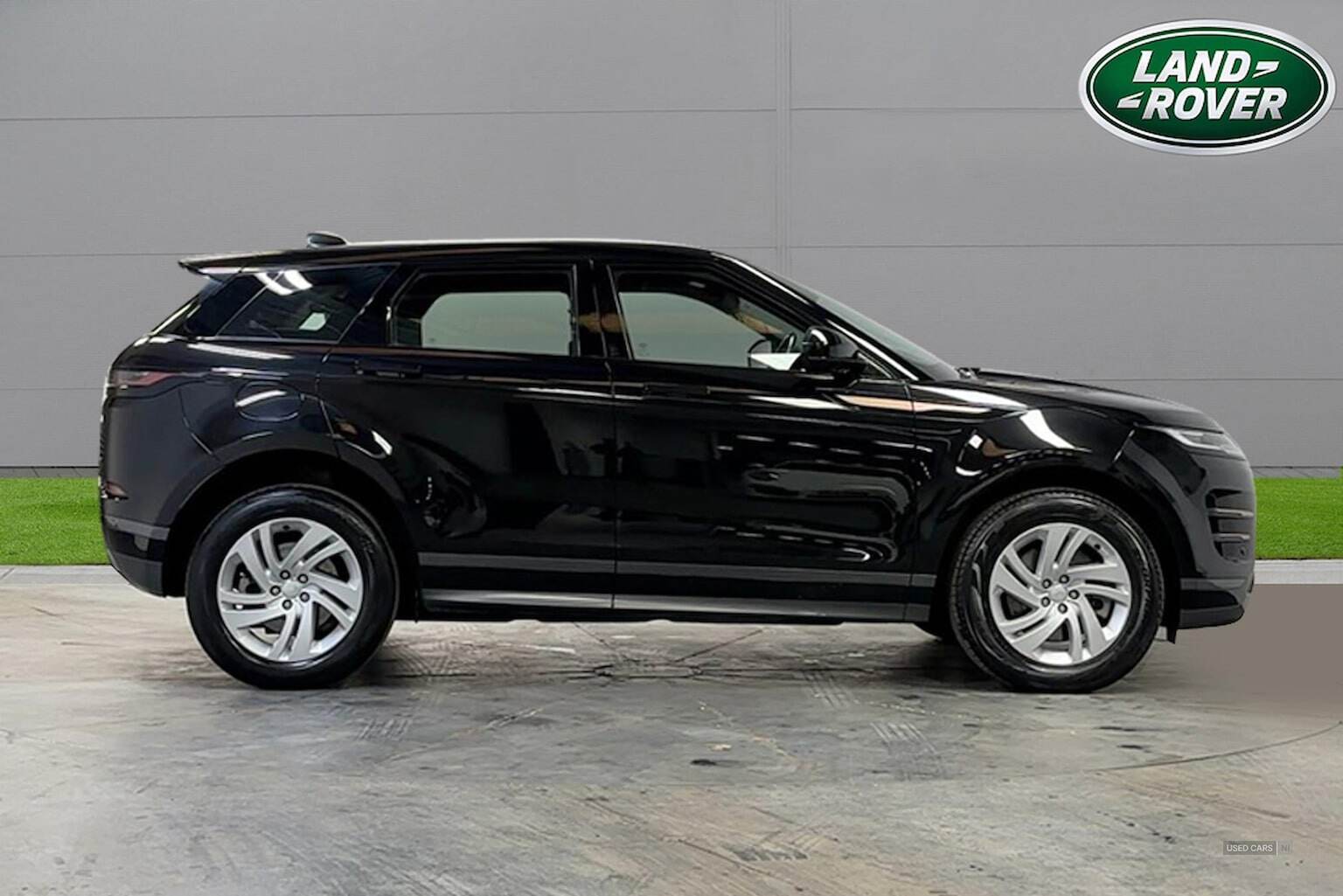 Feb 2022 Land Rover Range Rover Evoque 1.5 P300E R-Dynamic S 5Dr Auto