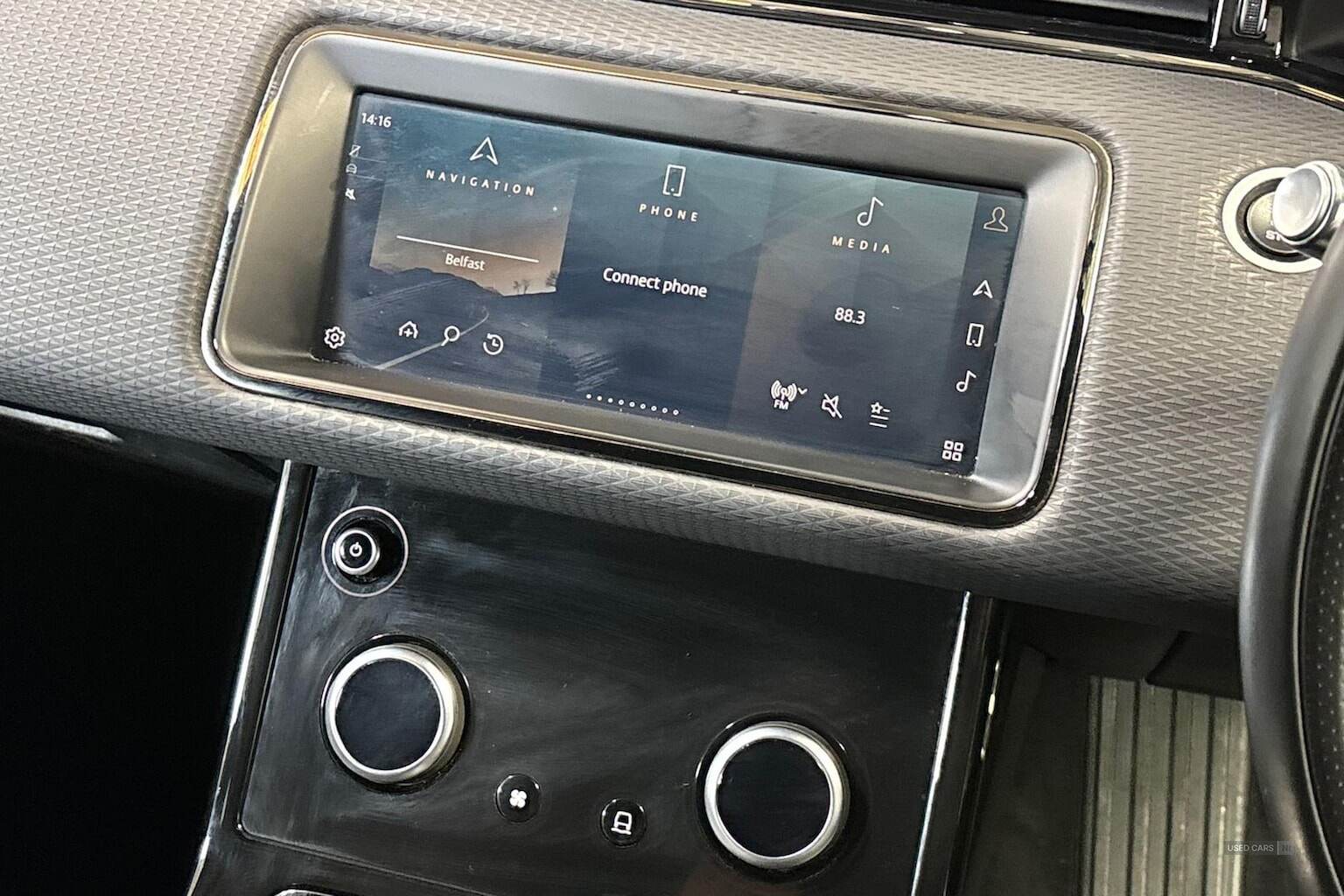 Feb 2022 Land Rover Range Rover Evoque 1.5 P300E R-Dynamic S 5Dr Auto