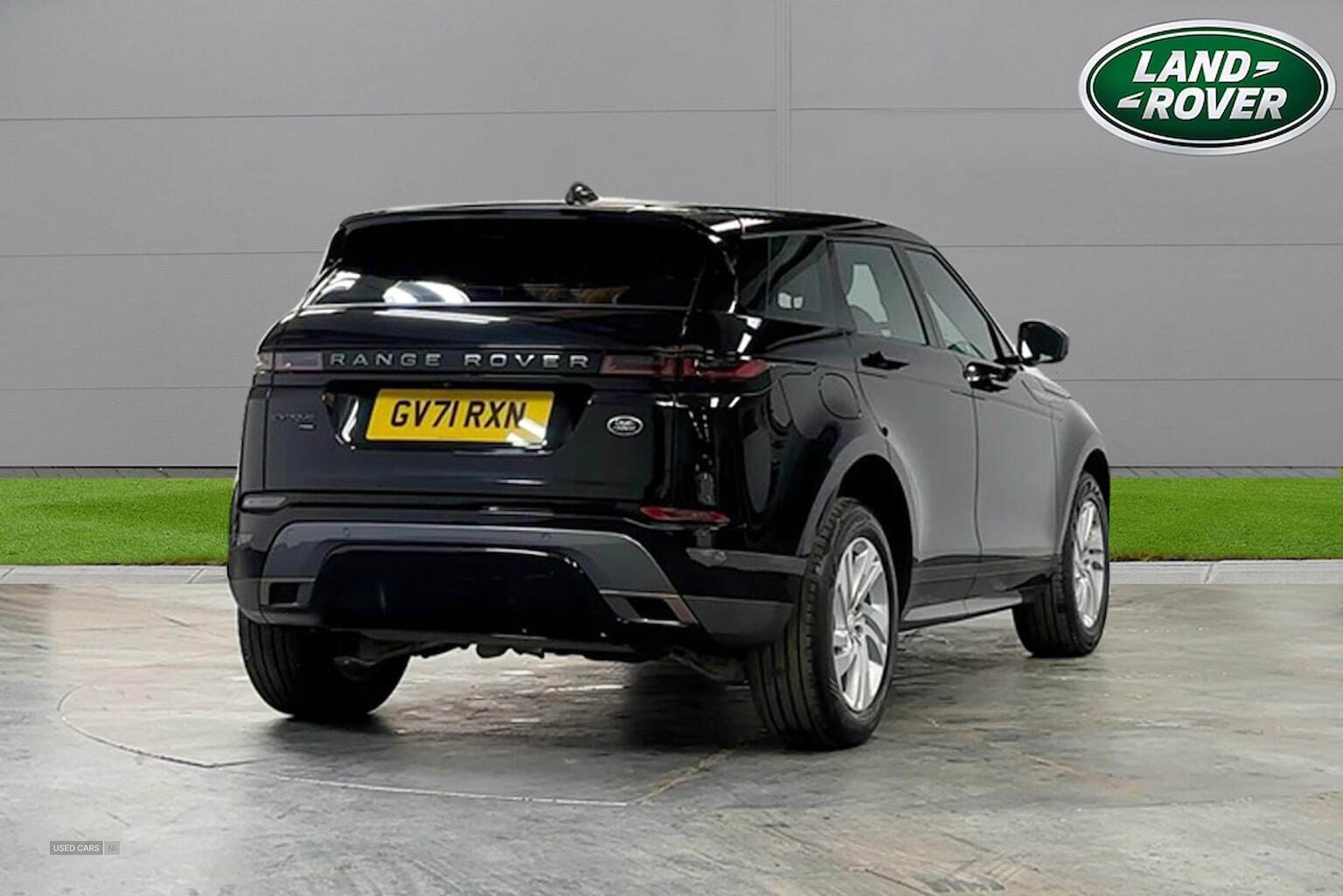 Feb 2022 Land Rover Range Rover Evoque 1.5 P300E R-Dynamic S 5Dr Auto