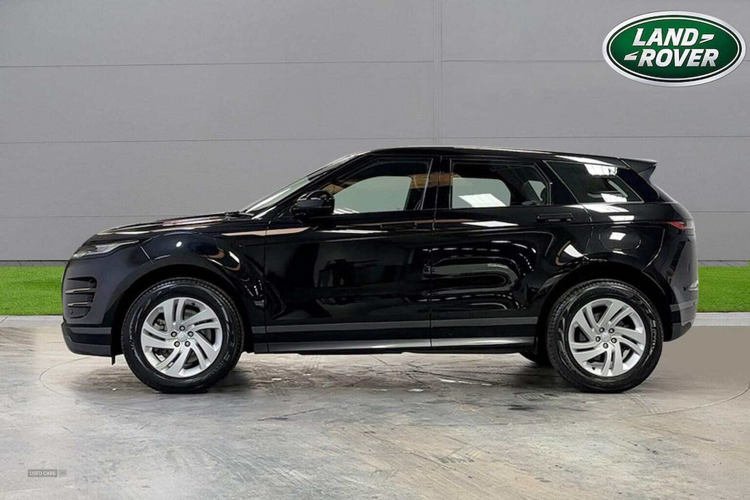 Feb 2022 Land Rover Range Rover Evoque 1.5 P300E R-Dynamic S 5Dr Auto