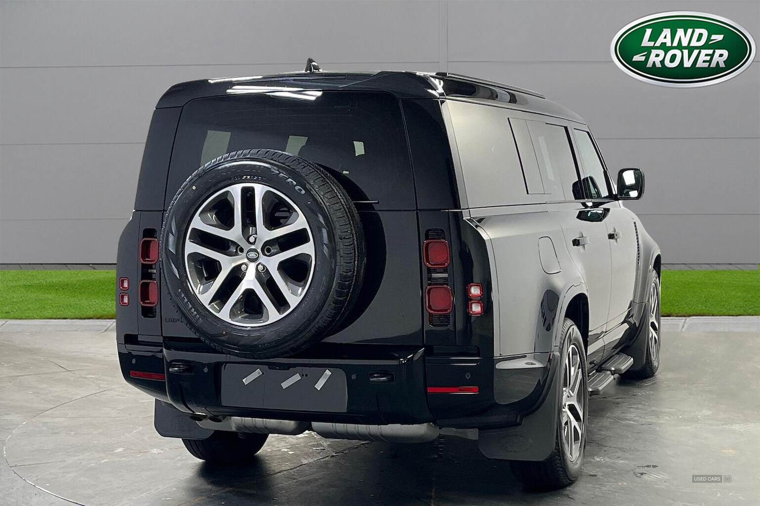 Nov 2024 Land Rover Defender 3.0 D350 X-Dynamic Se 130 5Dr Auto