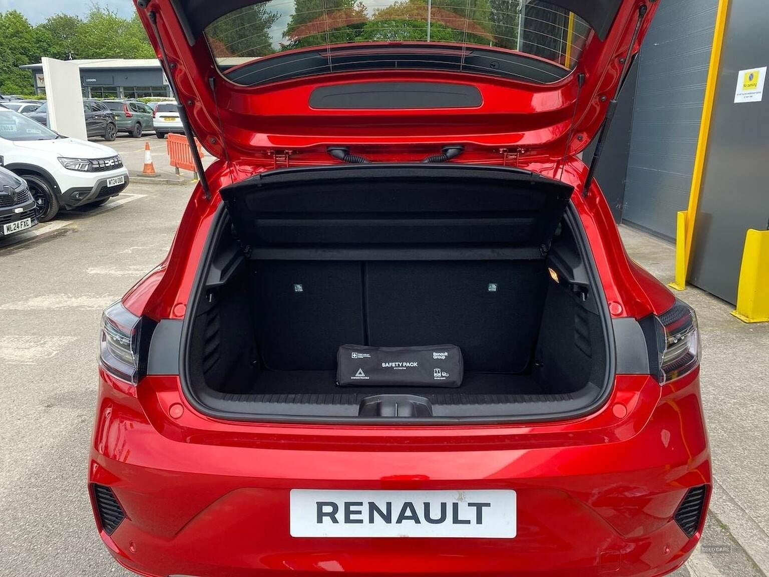 Mar 2025 Renault Clio 1.0 Tce 90 Techno 5Dr