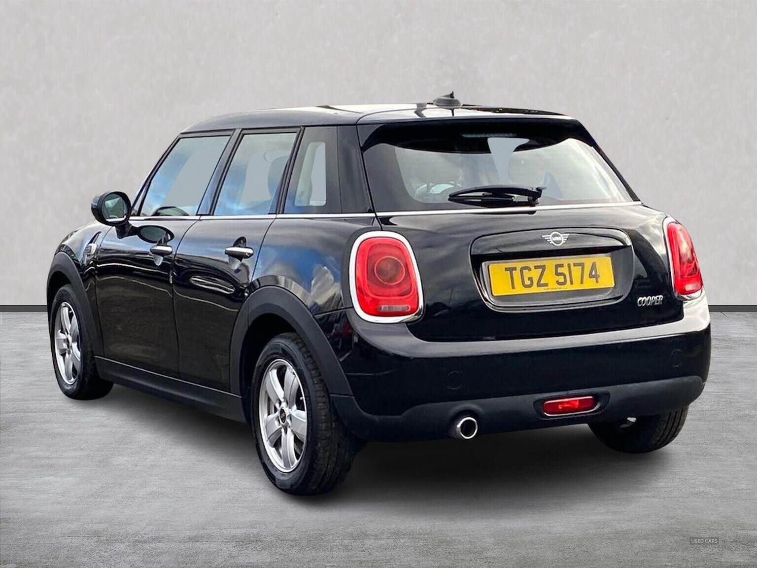 Mar 2021 MINI HATCHBACK 1.5 Cooper Classic Ii 5Dr