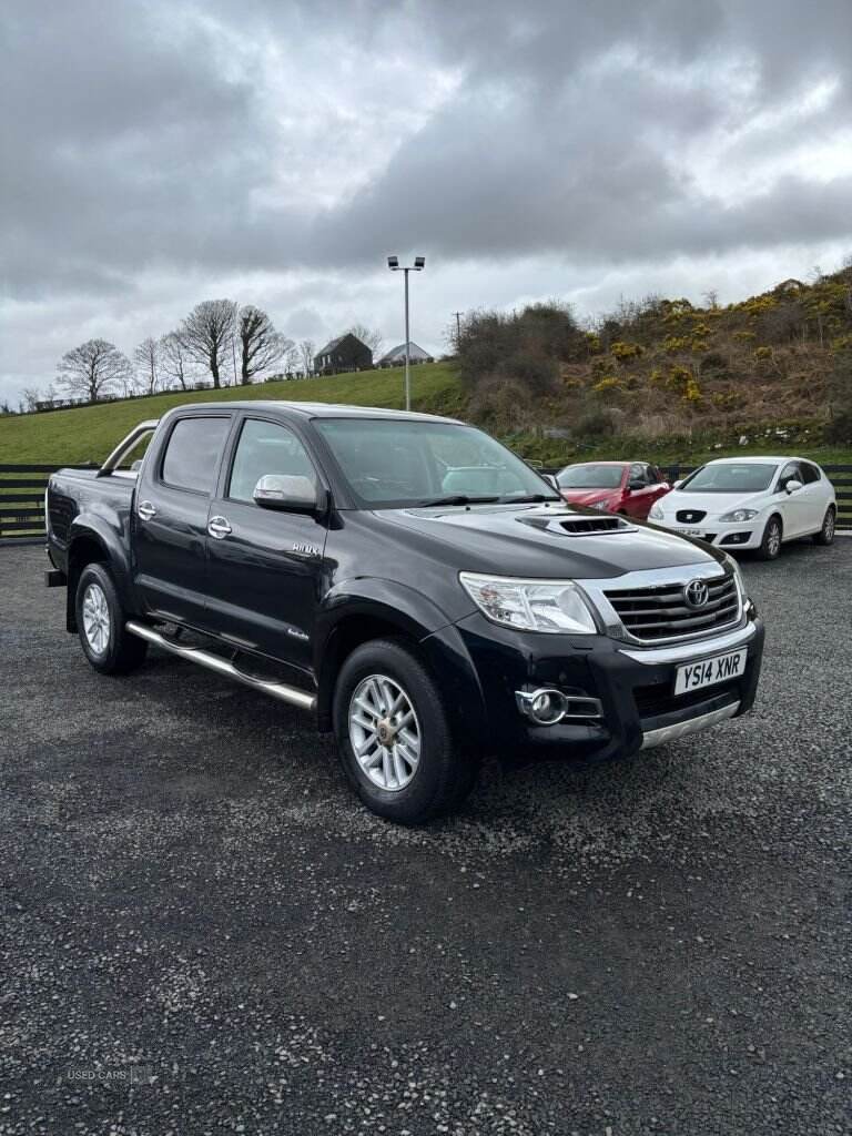 Jun 2014 Toyota Hi-lux Invincible D/Cab Pick Up 3.0 D-4D 4WD 171