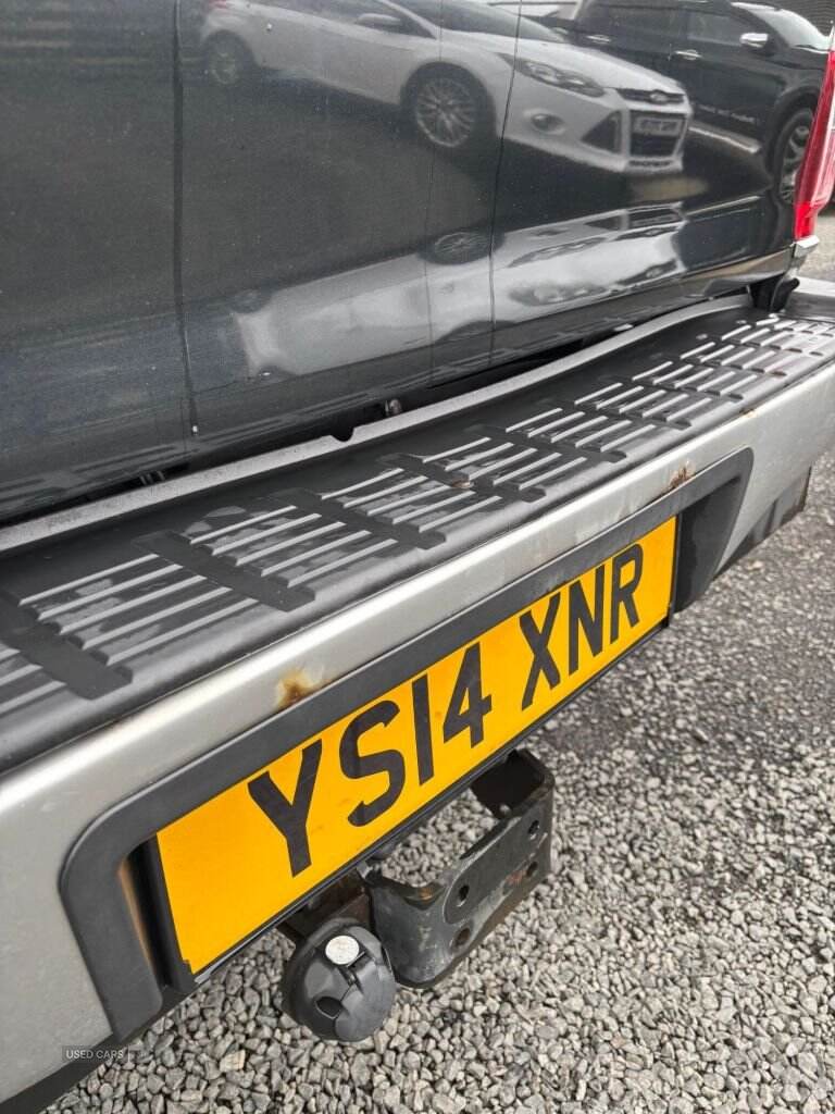 Jun 2014 Toyota Hi-lux Invincible D/Cab Pick Up 3.0 D-4D 4WD 171