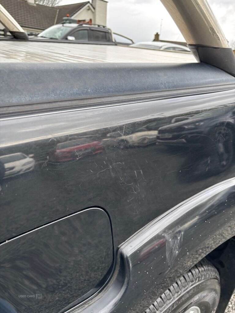 Jun 2014 Toyota Hi-lux Invincible D/Cab Pick Up 3.0 D-4D 4WD 171